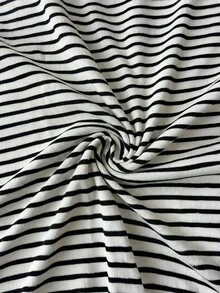 Resyla 黑白条纹数码印花时尚简约女式短款背心，送朋友的礼物 - 白色 - 查看 4