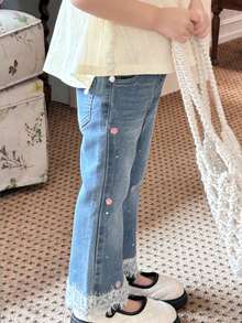 DAZY Jeans acampanados con bordado floral lindo para niñas - Azul lavado medio - Ver 5