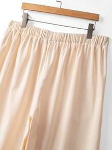 GlowEve CURVE Bộ đồ 2 món dành cho nữ cỡ lớn: Áo cổ chữ V tay ngắn và quần ống rộng, thích hợp cho mùa xuân/hè. - Màu be - Xem 10