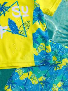 SHEIN 2pcs Baby Boy Casual Minimalist Summer Vacation Palm Tree Print Fitted Round Neck Short Sleeve Shorts Swimsuit Set,Suitable For Beach, Pool, Spring/Summer Summer Shorts - Multicolor - View 5