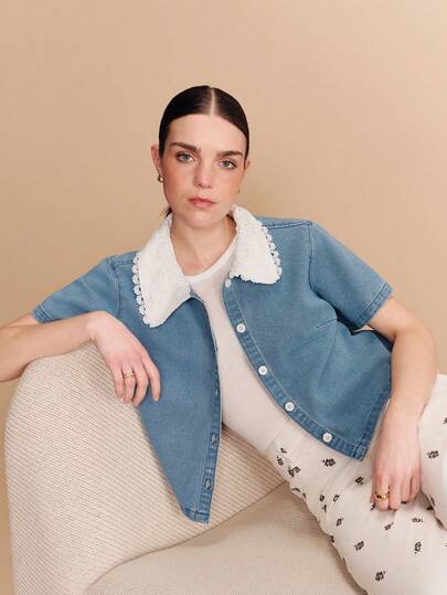 lacRébo Áo sơ mi denim xanh tay ngắn với chi tiết cổ áo móc len, phong cách Boho mùa xuân hè, phong cách cổ điển Pháp mùa xuân hè