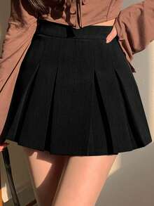 Falda mini plisada en línea A de cintura alta en gris, diseño favorecedory antibrillo - Negro - Ver 1