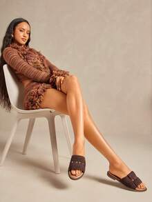 SHUZIA Women's Minimalist Casual Comfy Fringe Flat Sandals