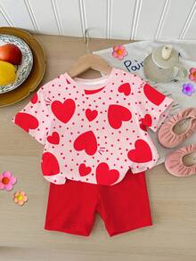 SHEIN 2件套女婴休闲可爱爱心图案圆领短袖T恤和打底裤套装，适合春夏日常穿着、度假、Y2K风格、儿童舒适、儿童秋季时尚、价格实惠的时尚单品、周末穿搭