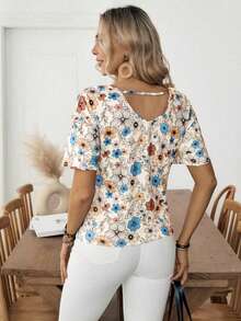 Louniche Top t-shirt élégant et décontracté pour femmes, col en V, dos nu, imprimé floral, manches à volants. Convient pour les fêtes, les sorties, le travail, les affaires, la remise des diplômes, la fête des enseignants, la rentrée scolaire, Noël, Thanksgiving, le port quotidien. Tee-shirt à manches courtes à fleurs, adapté à la vie quotidienne et aux saisons. - Multicolore - Voir 2