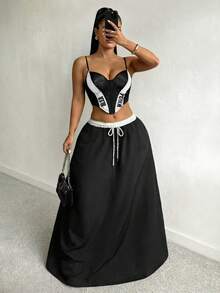 SHEIN SXY Débardeur court asymétrique avec imprimé lettres et couleurs contrastées, mode de rue pour femmes grandes tailles en été - Noir et Blanc - Voir 5