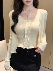 FRIFUL 两件套女士纯色荷叶边休闲舒适罗纹针织毛衣套装 春季 - 米色 - 查看 3