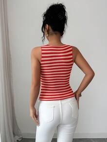 Elenzga 女士红白纹理针织面料收腰设计优雅高品质上衣，适合生日礼物、约会、派对、情人节、劳动节、旅行、休闲街头风穿着，春夏新品，简约撞色纹理面料交叉领无袖背心 - 紅白色 - 查看 2