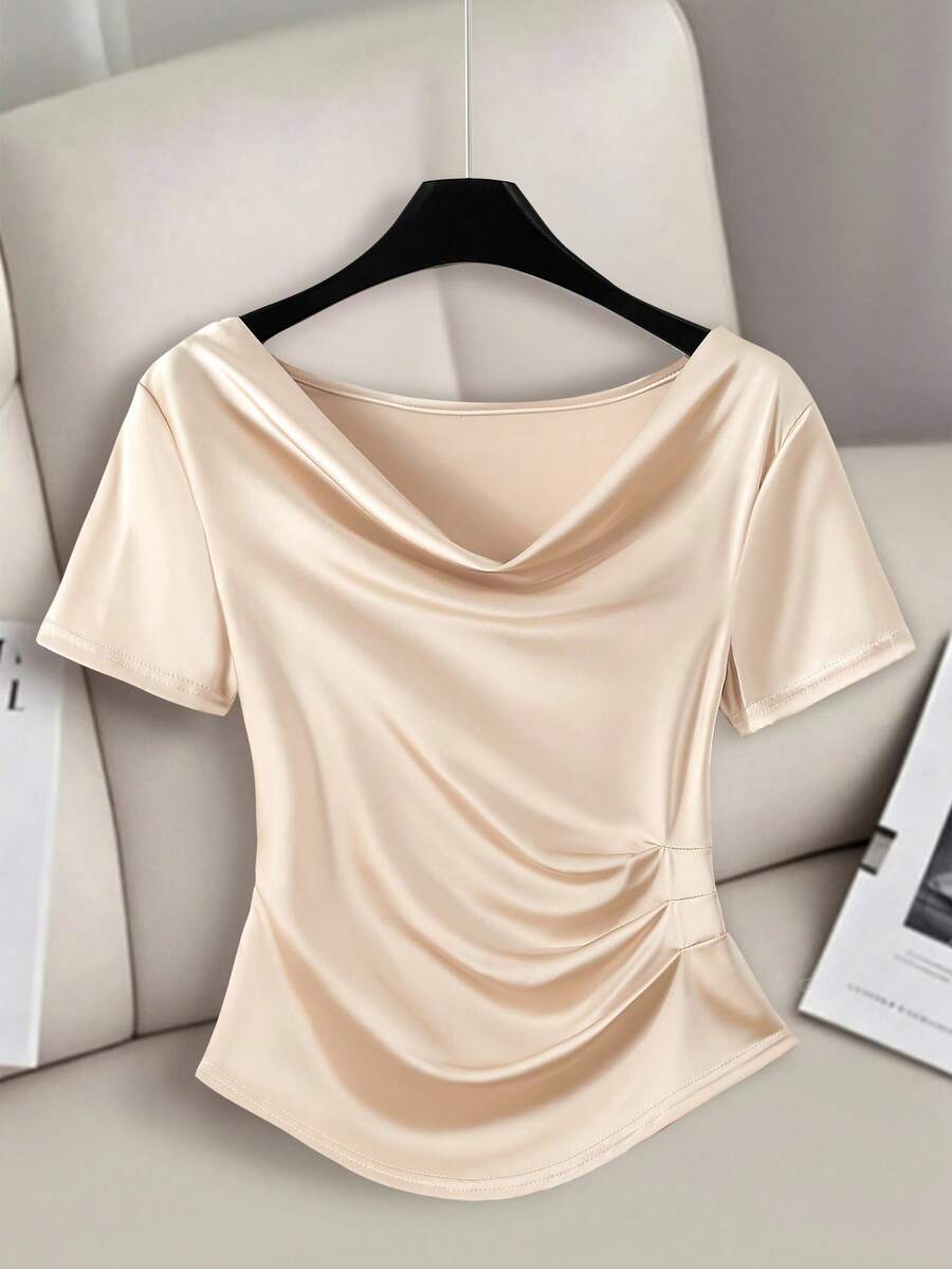 Franclia T-shirt à encolure plongeante et taille cintrée pour femmes, convient pour les rendez-vous, les dîners et les vacances d'été - Nude - Voir 1