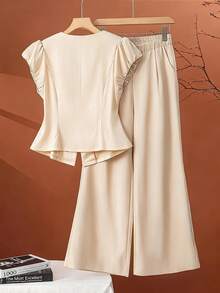 GlowEve CURVE Bộ đồ 2 món dành cho nữ cỡ lớn: Áo cổ chữ V tay ngắn và quần ống rộng, thích hợp cho mùa xuân/hè. - Màu be - Xem 2