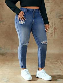 Truni Plus Size Women Casual Distressed Slim Fit Jeans, For Pear & Triangle Body Shape - Blue - View 7