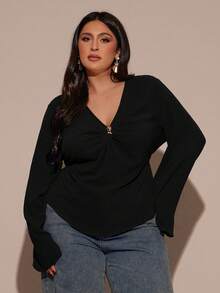 SHEIN BAE Plus Size Women V-Neck Ruched Long Sleeve Top, Autumn/Winter Fall - Black - View 5
