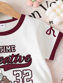两件套女婴套装，可爱时尚的字母数字印花圆领短袖T恤搭配酒红色短裤，适合春夏日常穿着。 - 彩色 - 查看 5