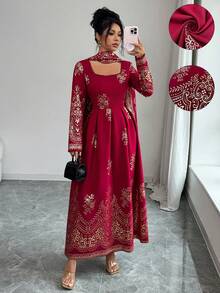 Elenzga 女士优雅时尚通勤休闲舒适迷人复古简约高端浪漫假日长袖方领收腰A字褶裥下摆围巾装饰设计烫金印花连衣裙（随机印花） - 紅色 - 查看 1