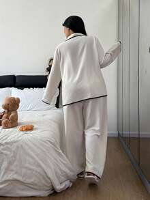 Dream Adore 大码女式泡泡纹理撞色翻领宽松长袖睡衣套装 - 杏色 - 查看 2