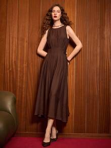 Uhlyne 女士极简亚麻连衣裙，圆领无袖褶裥腰身法式时尚连衣裙，复古优雅，适合日常休闲、度假、派对、通勤等各种场合。 - 咖啡 - 查看 3