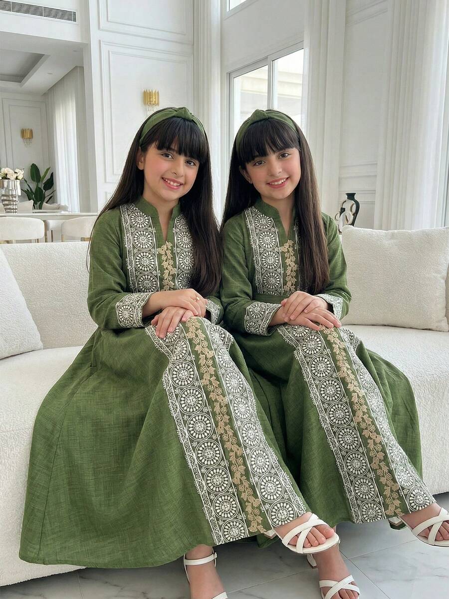 SHEIN 绿色V领金色滚边印花连衣裙，优雅百搭的简约时尚，适合家庭聚会、度假、春夏秋季穿着。 - 軍綠色 - 查看 1