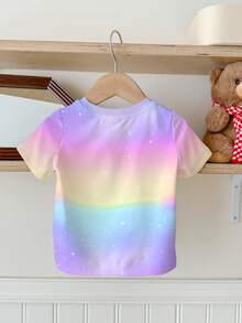 SHEIN 时尚酷炫的彩色韩流女团卡通人物渐变印花短袖圆领T恤，适合夏季穿着 - 彩色 - 查看 3