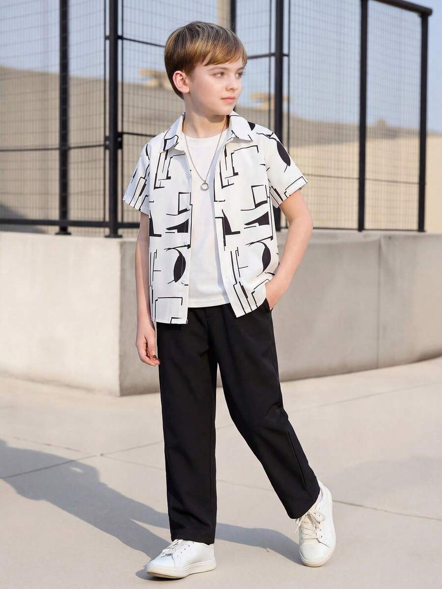 SHEIN Vacaura 2pcs/Set Tween BoyCasual Commuter Geometric Line Print Short Sleeve Shirt And Pants Set