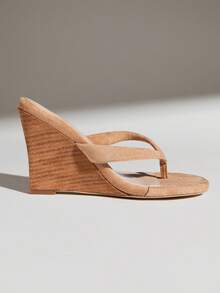 SHUZIA 女士极简主义仿麂皮人字拖坡跟凉鞋 - 米色 - 查看 6