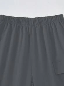 SHEIN Mirajuku 2件套/套 男童印花黑色短袖T恤和米色工装裤休闲套装，春夏款 - 灰色 - 查看 7