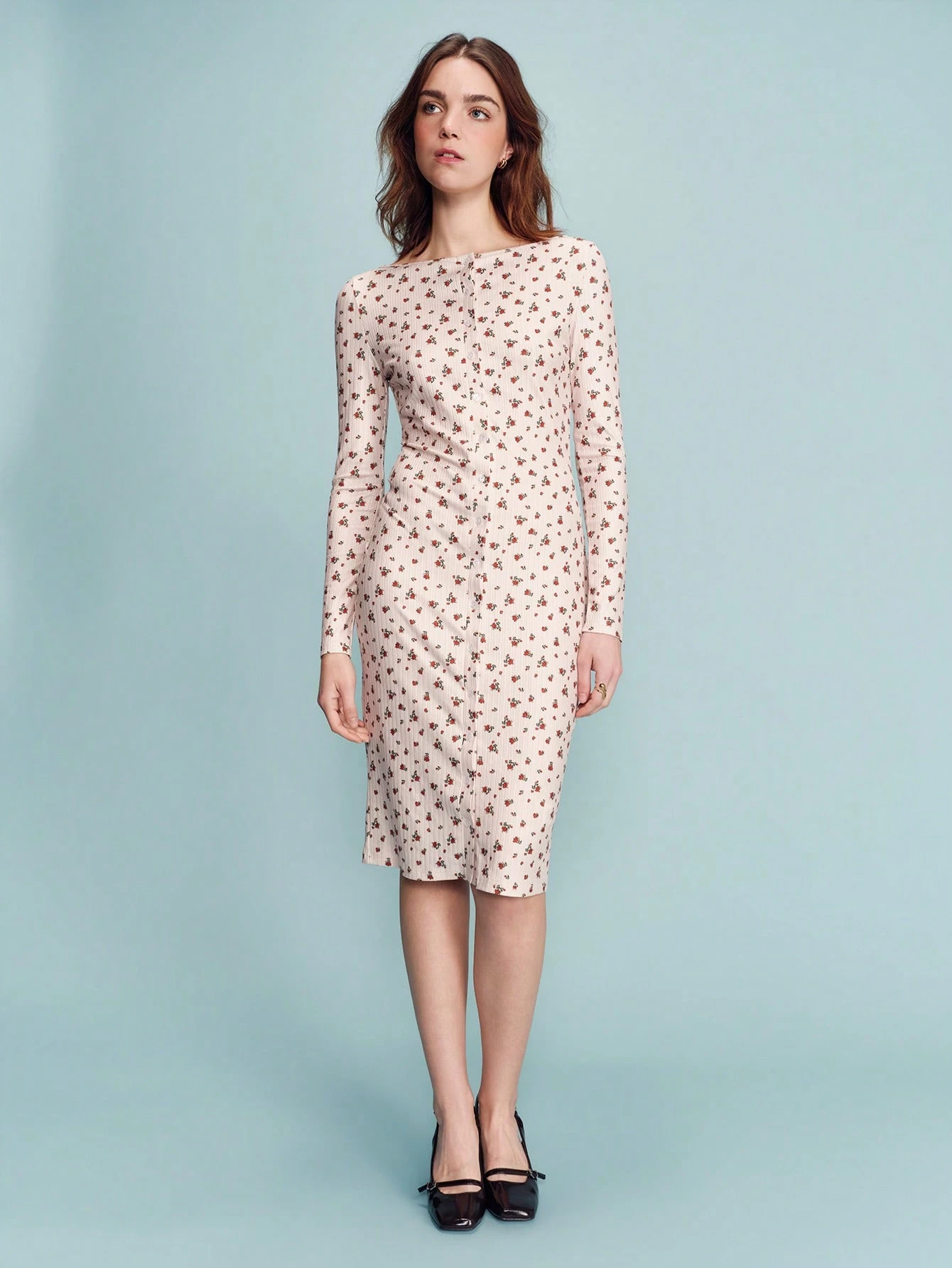 Vestido midi de manga larga con estampado floral vintage, ajuste ceñido, detalles con botones en la parte delantera, estilo romántico y francés, vestido midi con estampado floral para primavera y verano