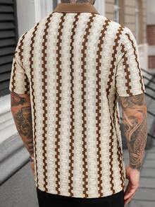 Manfinity CasualCool 男士撞色 Polo 衫，复古几何提花休闲上衣 - 卡其色 - 查看 3