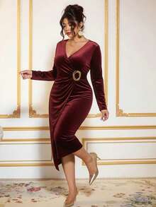 Cravure Plus Size Elegant Solid Color Wrap Dress, Suitable For Commuting - Burgundy - View 3