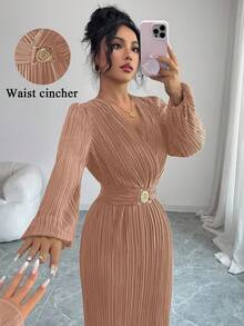 Rafferiza Luxurious Elegant Wrap V-Neck Dress With Ruched Design, Elastic Waist, Metal Buckle Decoration, Detachable Waist Belt, Slimming Long Sleeve Dress In Deep Wine Red, Suitable For Commute, High-End Cocktail Party, Gala, Private Salon, And Other Occasions - Champagne - View 3