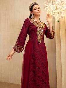 Layrah Spring/Summer Square Neck Elegant Beaded Floral Lace Flare Sleeve Waist Slimming Flowy Dress For Evening Party - Burgundy - View 2