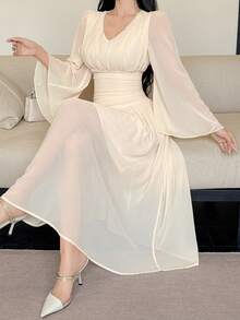 DAZY Đầm dài xòe cổ chữ V, thắt eo, giúp tôn dáng cho nữ, thích hợp mặc mùa hè. - Màu be - Xem 8