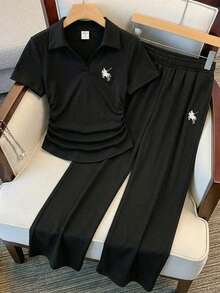 Tween Girls' European Retro Style Black Polo Collar 2-Piece Set, Clean Fit Embroidered Horse Logo Short Sleeve T-Shirt And Wide Leg Pants, Tennis Uniform, Minimalist Academy Style - Black - View 2