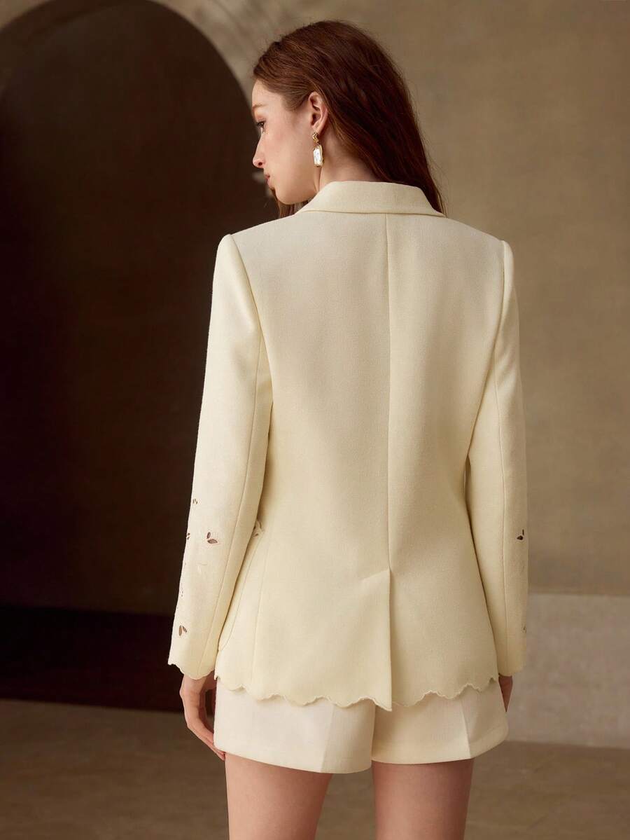 MOTF PREMIUM 纹理刺绣优雅双排扣西装外套，春夏款 - 杏色 - 查看 2