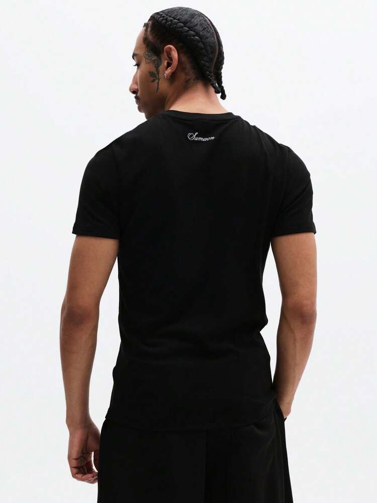 Schwarzes Henley-Shirt mit Knopfleiste