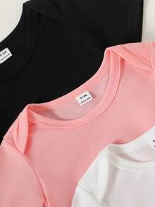 SHEIN 5件套女婴柔软舒适圆领纯色糖果连体衣，时尚休闲日常穿着，易于穿脱，短袖短裤款式，春夏款 - 彩色 - 查看 4