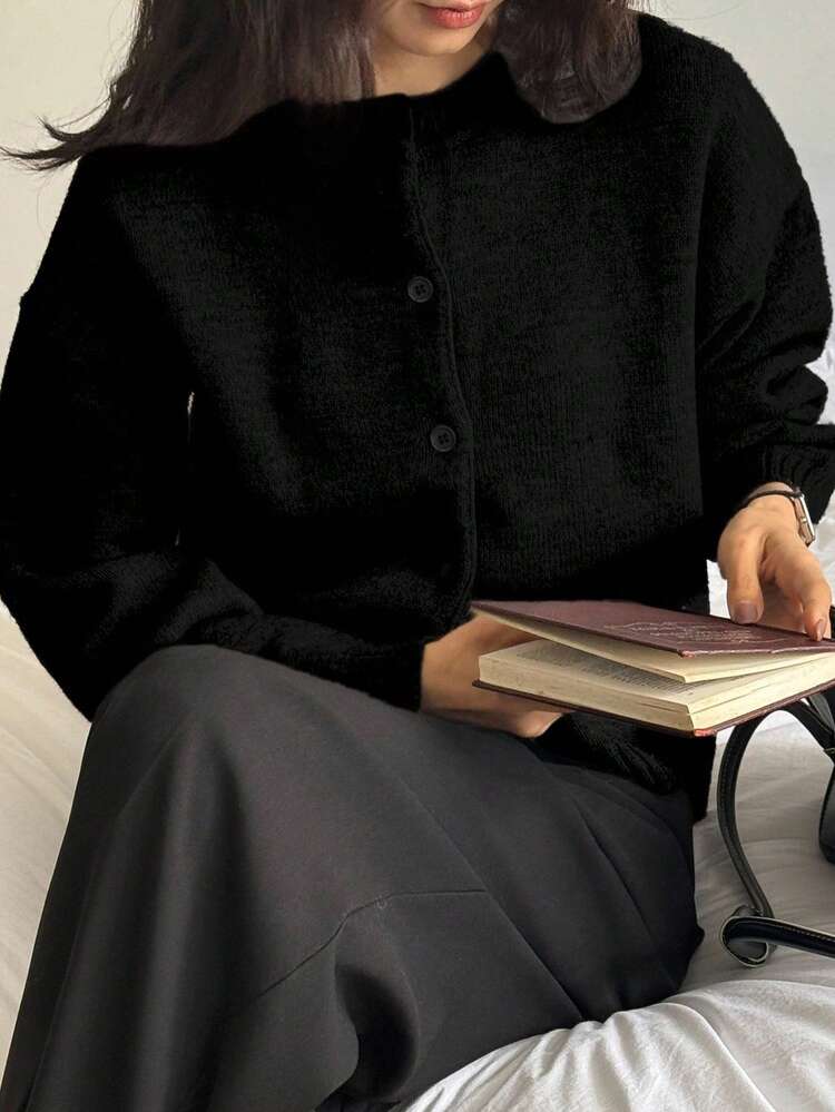 Women's Solid Color Minimalist Knit Cardigan