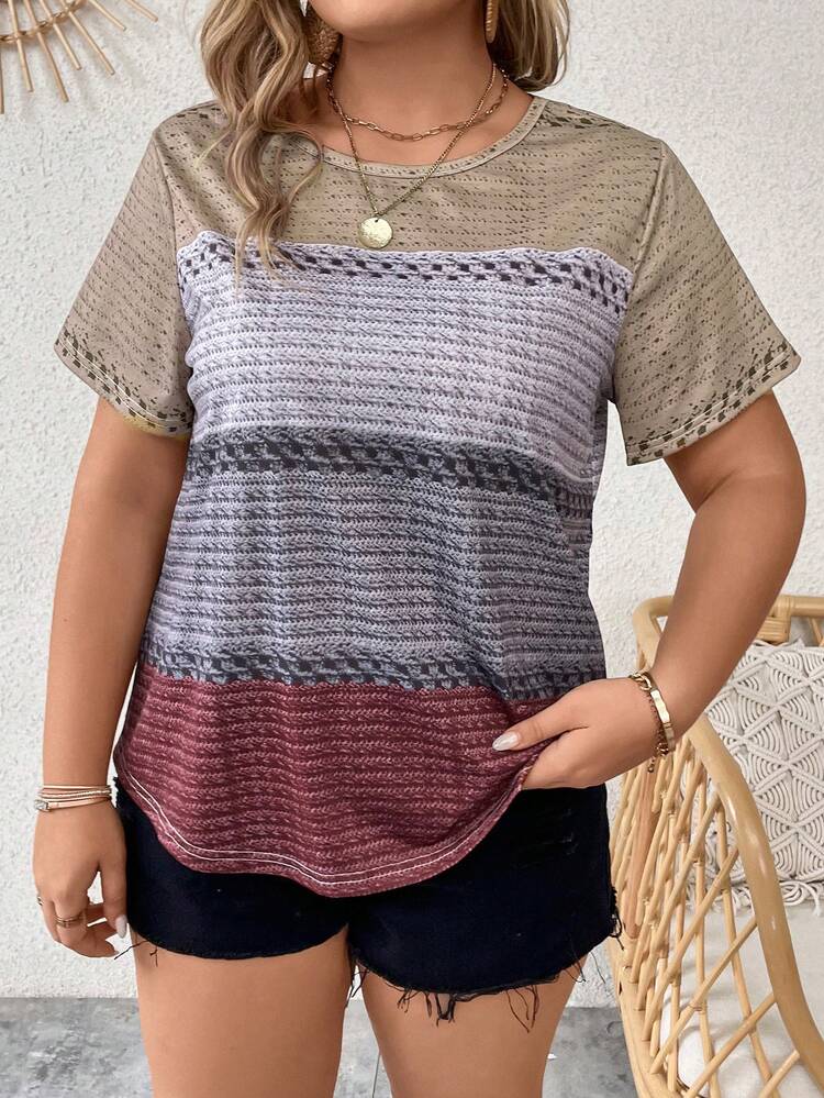 Plus Colorblock Round Neck Short Sleeve Tee