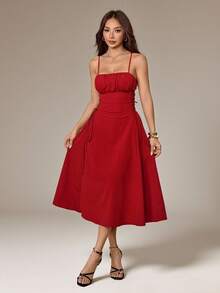 SHEIN PETITE 红色约会之夜长裙，胸部褶皱系带侧边吊带裙 - 紅色 - 查看 5