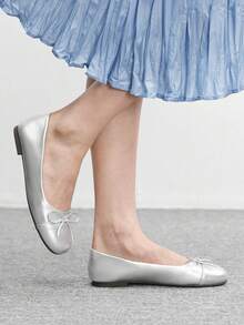 CUCCOO BIZCHIC 女士方头亮片拼接鞋，优雅银色鞋 - 銀色 - 查看 3