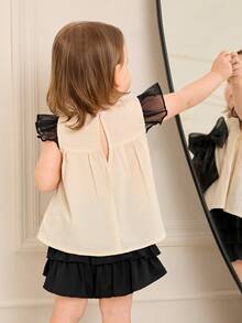SHEIN Top décontracté pour bébé fille avec col rond, nœud 3D et volants contrastés - Multicolore - Voir 2