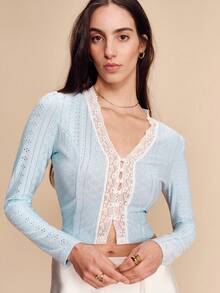 lacRébo 天蓝色弹力刺绣长袖上衣，饰有蕾丝花边和纽扣前开襟，可爱春夏复古风，法式巴黎风。 - 淺藍色 - 查看 3