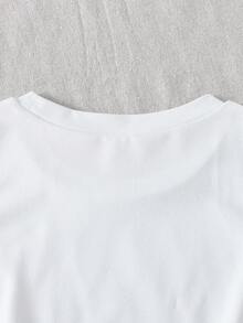 女童休闲红色辣椒印花无袖背心，白色百搭背心衬衫，日常叠穿，适合春、夏、秋、冬四季穿着