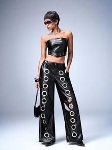 Y2Kool BiGraphic 情人节女士春夏纯黑色PU皮革亮面性感街头风七分裤，带镂空细节阔腿伞兵裤 - 黑色 - 查看 1