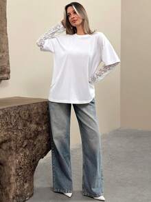EURMUSE 宽松版型T恤，圆领，长款透视蕾丝袖，柔软棉混纺面料，休闲时尚，尽显女性柔美气质，透气轻盈，日常穿着舒适，打造时尚叠穿造型，日夜皆宜。 - 白色 - 查看 6