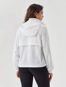 OutZeal Veste de protection solaire pour femmes, été, camping, randonnée, protection UV, capuche amovible, col montant avec poches latérales - Blanc - Voir 7