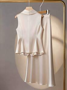 GlowEve CURVE 大码女装热销缎面亮面套装，采用立领优雅修身马甲外套搭配鱼尾裙，适合通勤、外出、派对、晚宴、夜店等多种场合，时尚简约的两件套设计。 - 杏色 - 查看 2