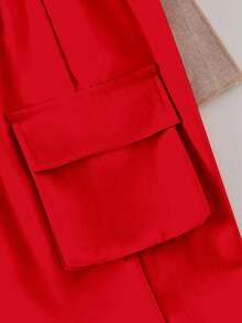 SHEIN ChillGRL Bộ 2 món cho bé gái gồm áo thun ngắn tay màu trắng và quần cargo màu xanh dương đính sequin và nơ, trang phục mùa hè thời trang. - Đỏ - Xem 7