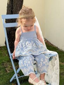 LMoss Kids 女婴夏季休闲乡村度假条纹花卉刺绣荷叶边吊带背心和裤子套装 - 藍白色 - 查看 4