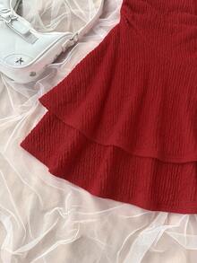 SHEIN Đầm ngắn màu đỏ hở lưng cho bé gái tuổi teen, có dây buộc/gấu bèo và hai lớp/ thích hợp cho tiệc tùng/hẹn hò/ngày lễ tình nhân/trang phục đi nghỉ mát/đầm đi biển. - Đỏ - Xem 4