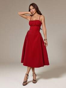 SHEIN PETITE 红色约会之夜长裙，胸部褶皱系带侧边吊带裙 - 紅色 - 查看 6